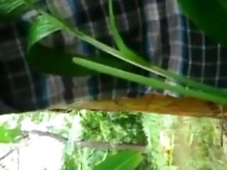 Crazy Fledgling Indian, Outdoor Bang-out Scene